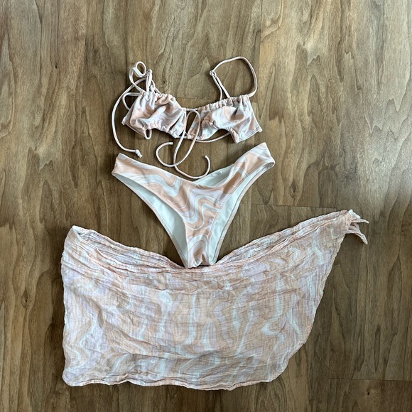 A&F Swim set - Picture 3 of 3